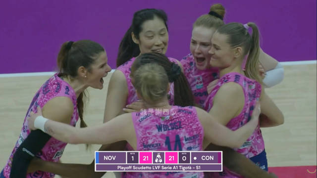 能处理这种困难球的，还有谁！@女排朱婷ZT 阿迪格围的防守也漂亮！