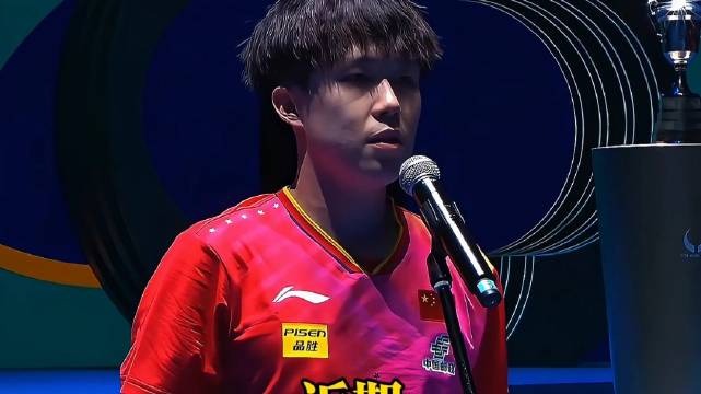 36岁老将4比0险胜世界第一，马龙技术稳定性获赞