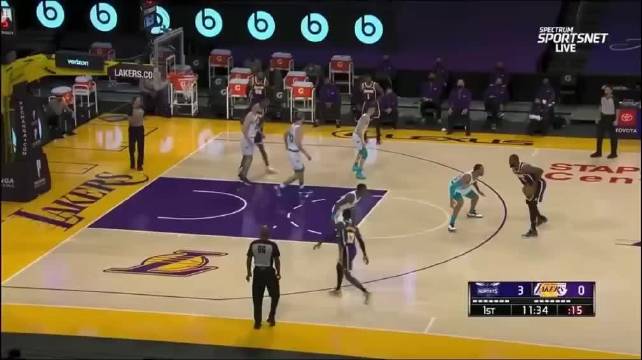 詹姆斯37分率湖人四连胜后重伤缺阵20场