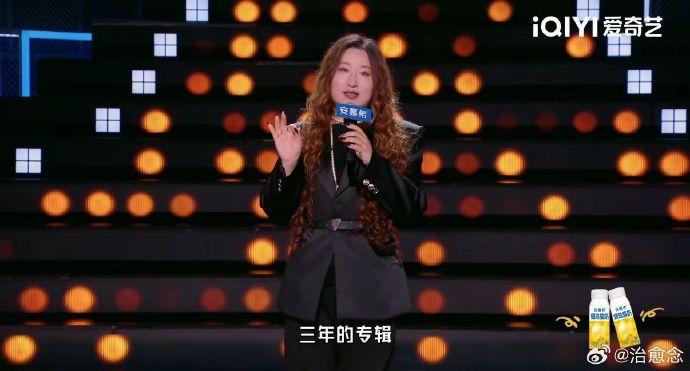 锤娜丽莎在演技方面获得过哪些专业评价和认可？