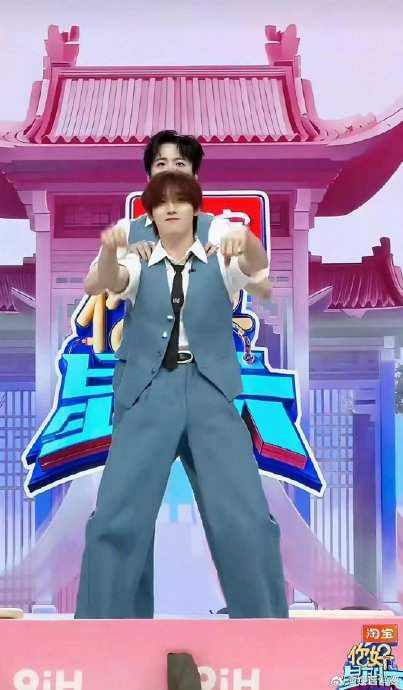 “无效默契”也甜！刘宇宁丁程鑫双综互动，从舞台到推理火花四溅