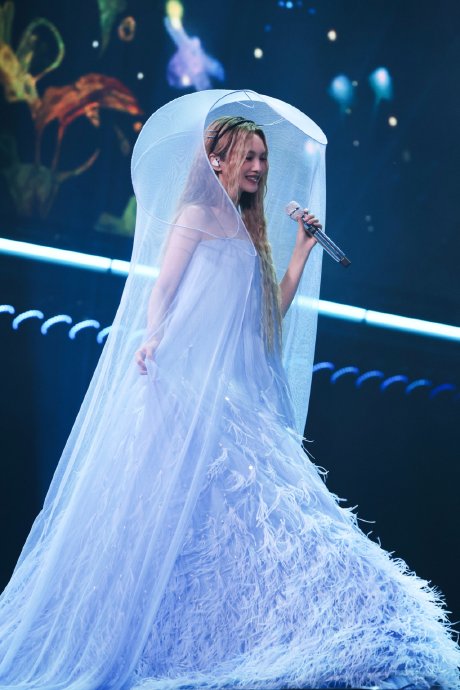 杨丞琳的《房间里的大象》巡演下一站将在哪里举行？