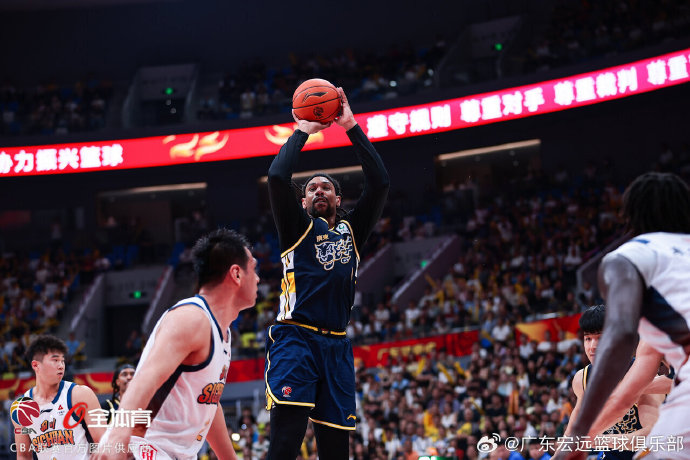 广东队年轻球员陈家政等人在本场比赛中有哪些亮眼表现？