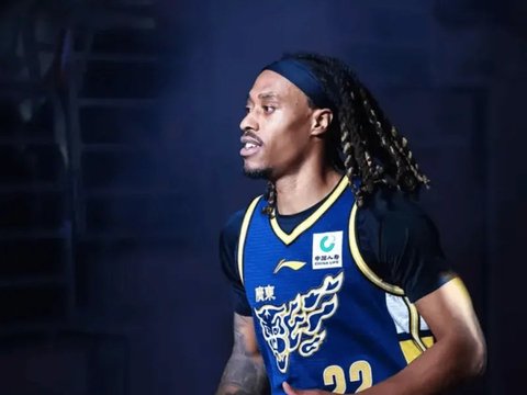 广东102-54四川2喜2忧！2将获球权后齐爆，张皓嘉+麦考尔真不行！