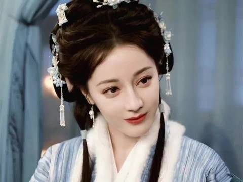 灵主大人捉弄段胥，怎么突然冷飕飕的，赶紧裹好被子