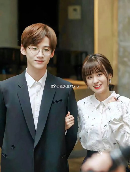 圈内同行（如白敬亭、陈都灵）对郑合惠子的新剧和演技有哪些评价？