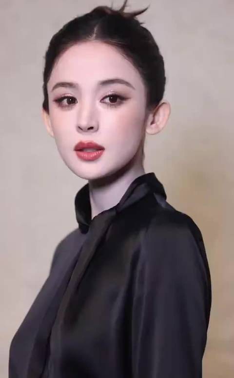 娜扎近距离镜头，这脸真是神迹！