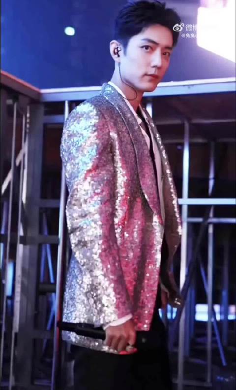 肖战获评SMG视帝，演技颜值获赞