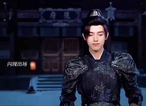 灵主每次都闪现出场就很帅啊