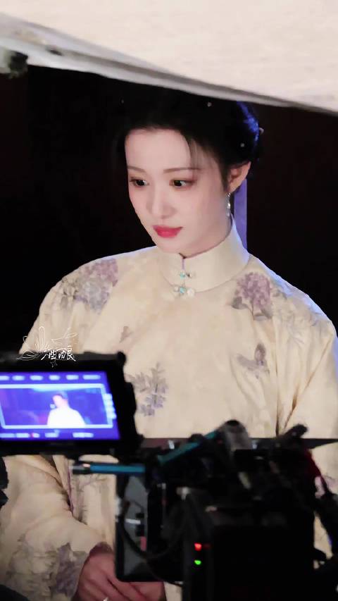 王楚然魏采薇 王楚然明月录 3.28 素净一张脸