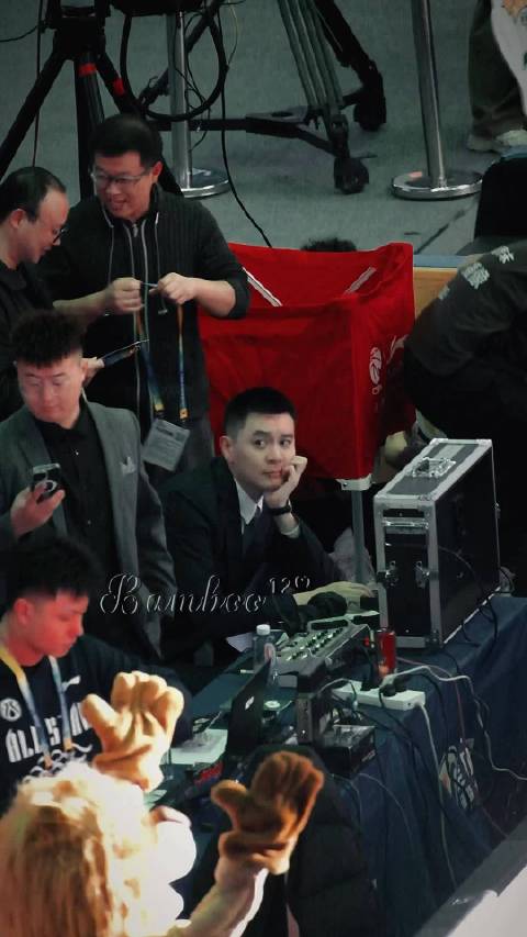 天啊这谁顶得住啊，怎么这么好看