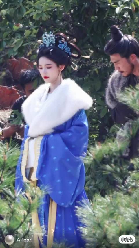 归鸾林允 这一套真的太搭了 佩佩易小雅发力了