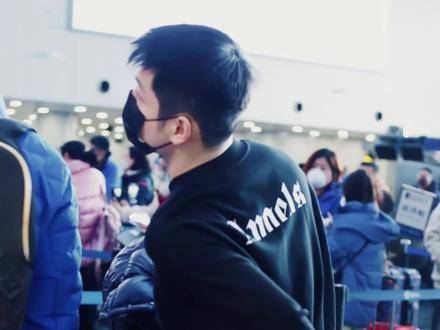 第六局高光时刻闪亮登场 樊振东全运会男单夺冠