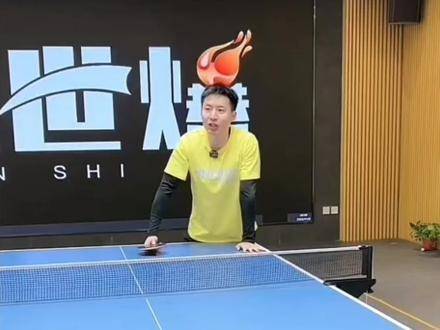方博在直播中盛赞张继科的“霸王拧”为乒坛巅峰绝技！