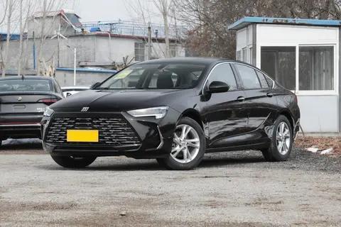 别克也出招了！4.9米长轿车降到10.69万，动力1.5T+9AT，能入手？