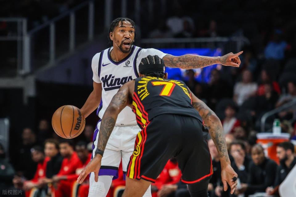 首节0分次节14分！亚历山大-沃克诠释何为“慢热杀手”