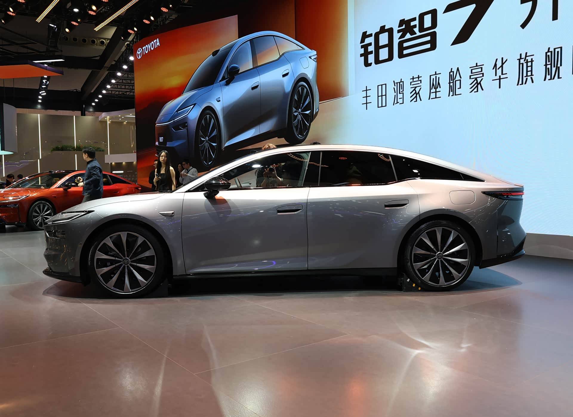 整合小米/华为生态广汽丰田铂智7上市限时补贴价14.78万元起