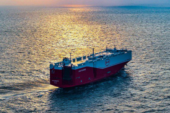 研发投入超四大车企之和！从年报看比亚迪的“长期主义”