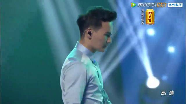 陶醉全场！周深李维《贝加尔湖畔》深情对唱，声入人心！