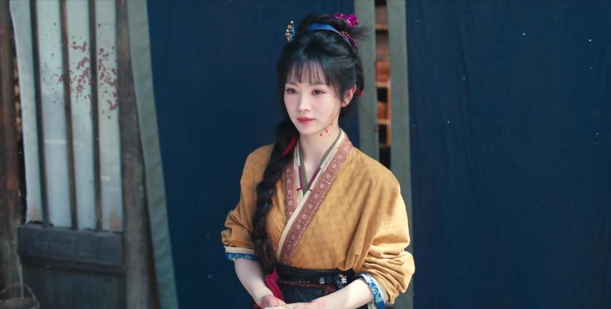 《逐玉》的“神仙”选角,张凌赫严屹宽建模脸,毛林林惊艳了时光