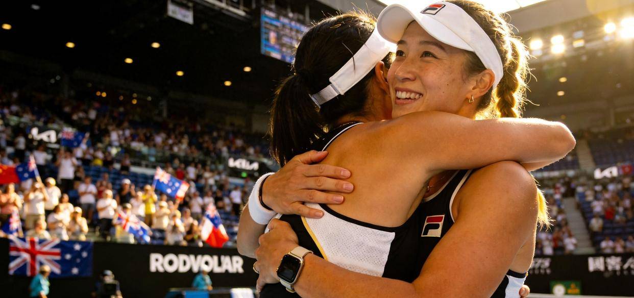 37岁张帅澳网女双夺冠，三捧大满贯，逆转封神创中国网球新历史