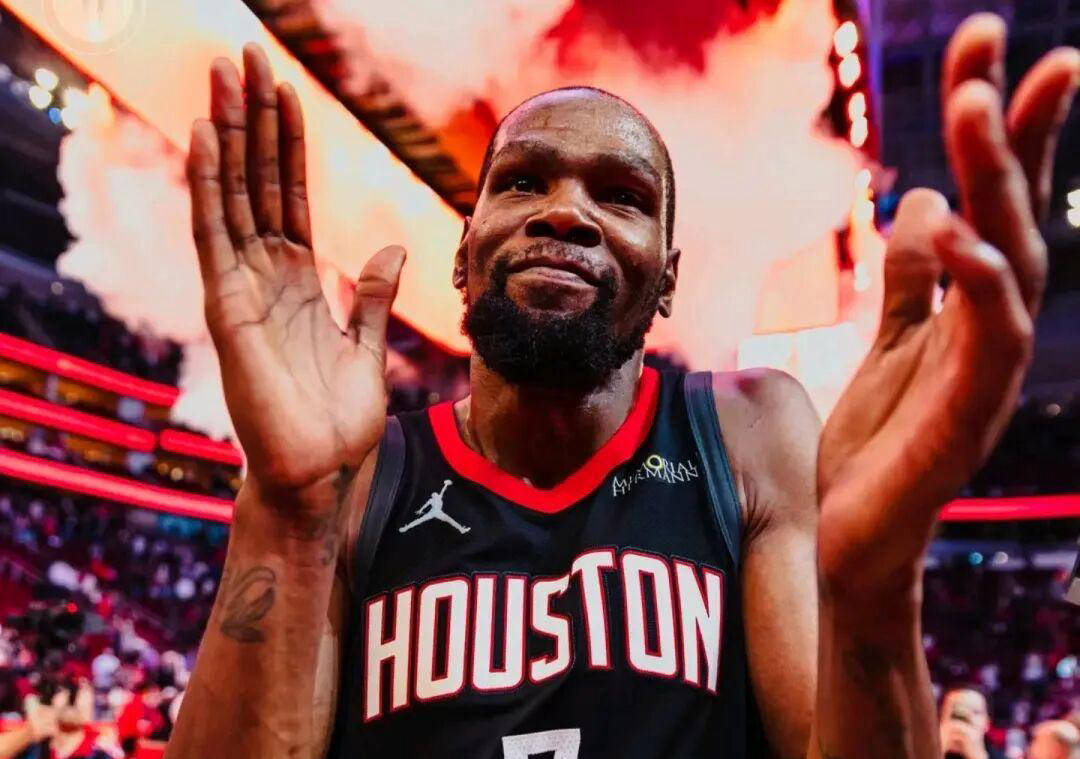 申京缺阵反而提升火箭比赛流畅度，球队阵容更为完美契合防守与进攻节奏