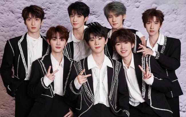 时团要和跑男对抗撕名牌了 顶流男团加盟引发热议