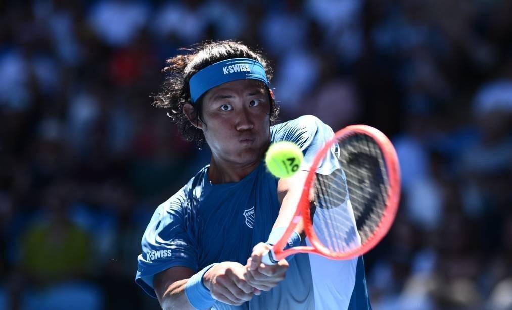 止步首轮！张之臻0-3不敌大塞伦多洛，周杰伦现场见证好友失利