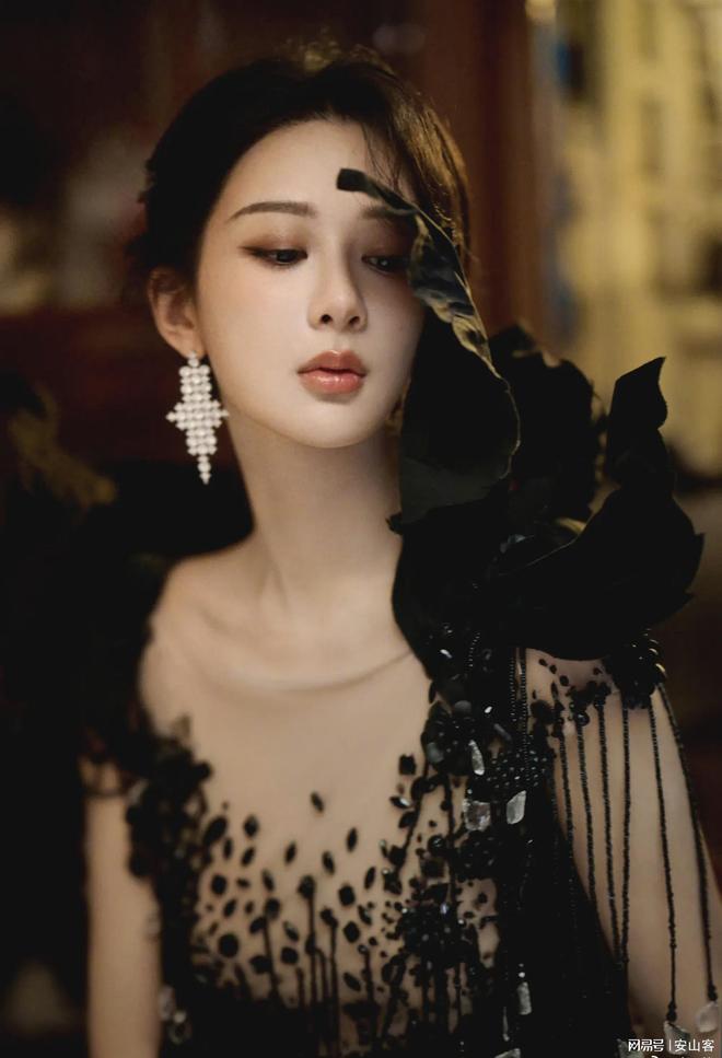 杨紫的王国，杨紫自己来演绎