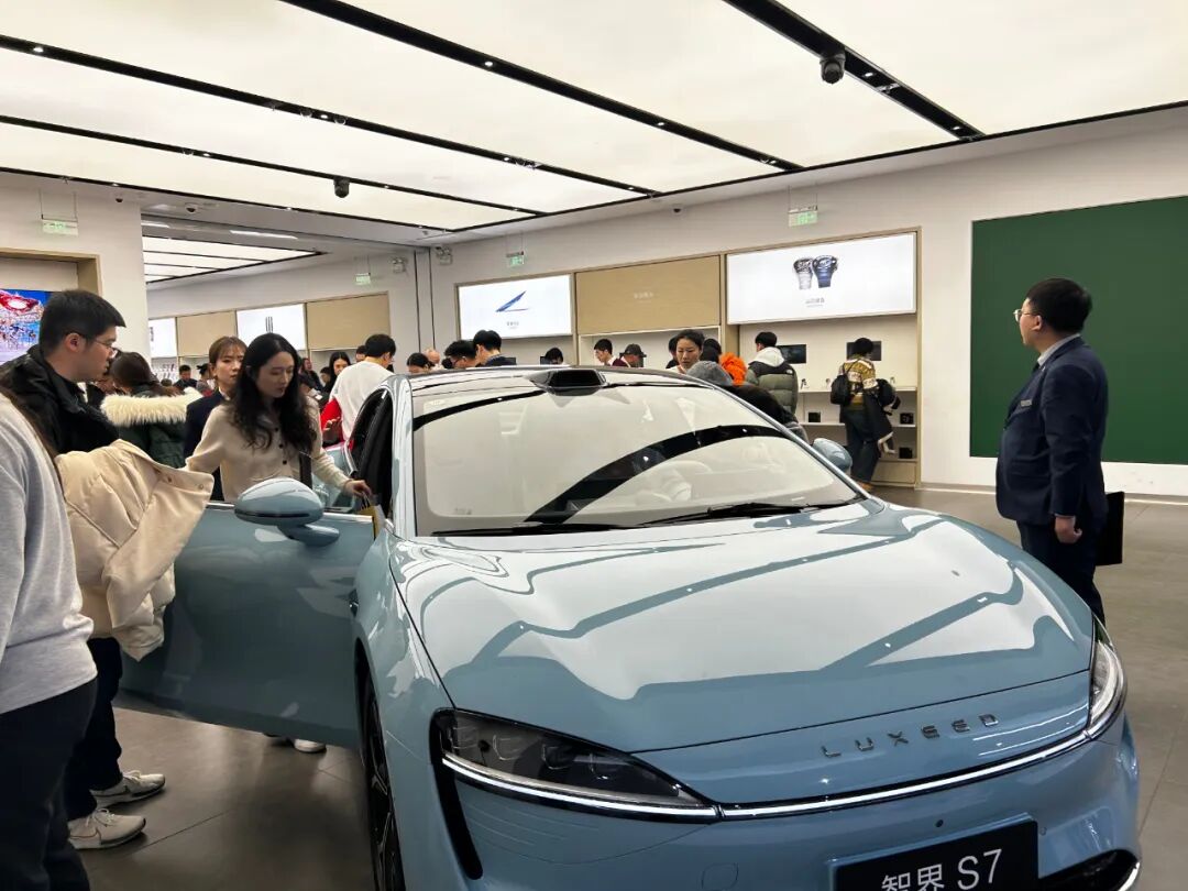 都和华为有关，“境”字辈汽车与“界”字辈有啥区别？