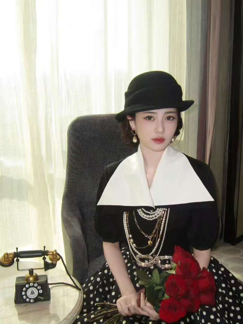 白鹿录完跑男“电量归零”!累到随手掏假发片,真实状态看懵网友