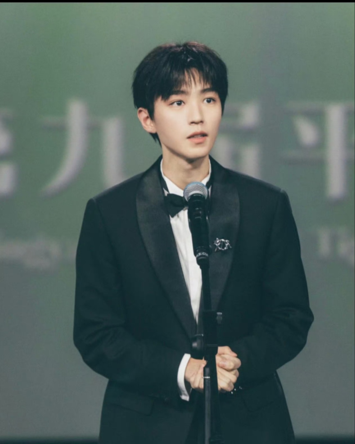 王俊凯:银幕之外,守护电影之光!