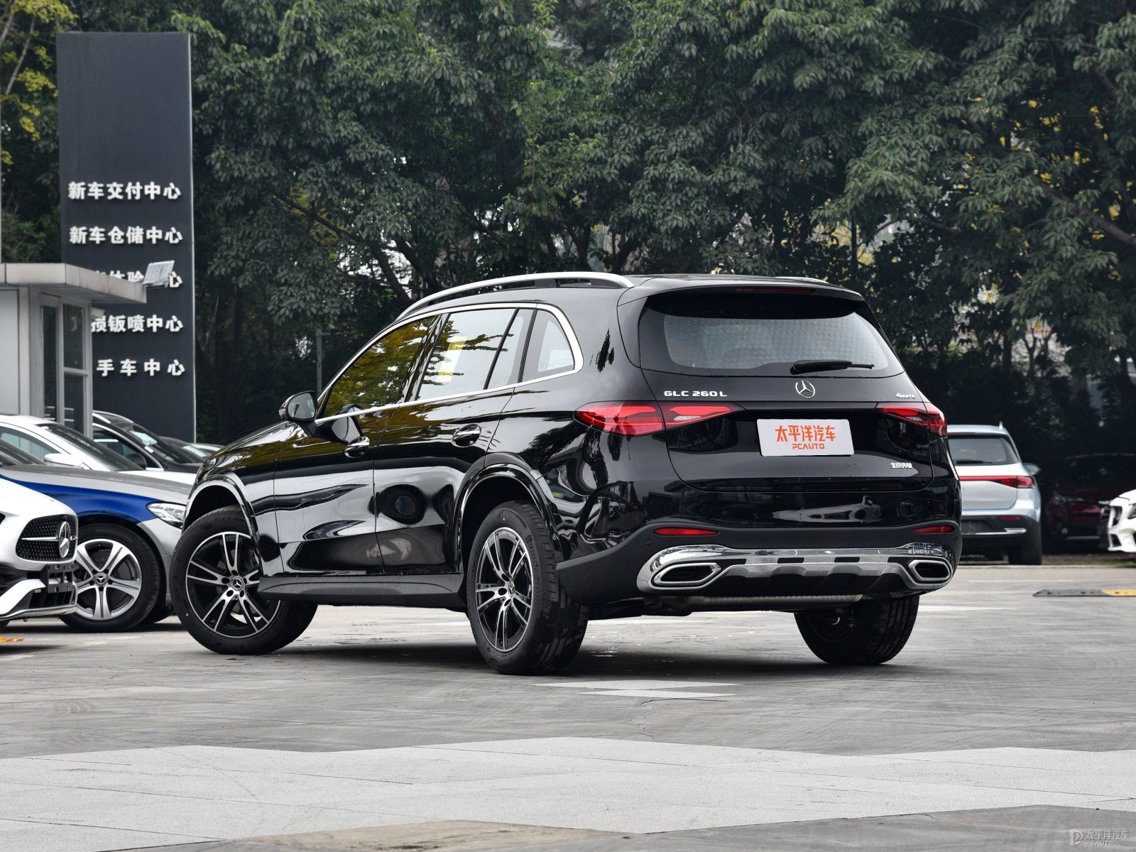 奔驰GLC实用测评:空间与配置的真实表现