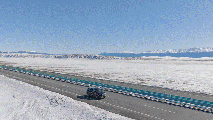 从中国路到中国车极氪8X四大基建工程全路况实测完成