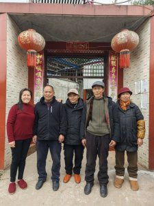 漂泊近半世纪 男子靠“折耳根味道”成功寻亲