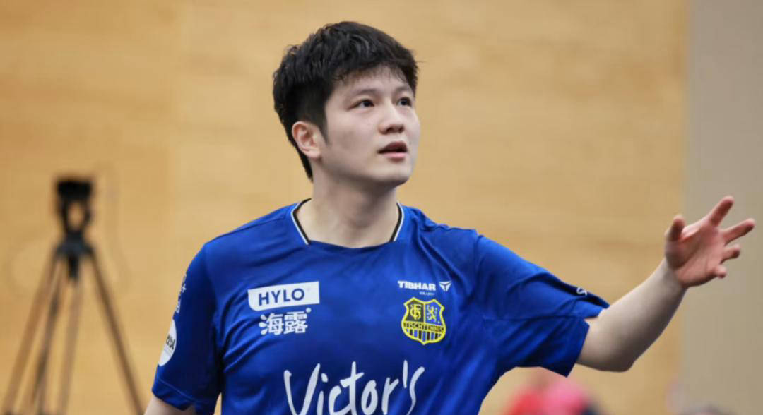 新年快乐！国乒明星孙颖莎送祝福，王楚钦跨界亮相，樊振东全力冲刺首冠