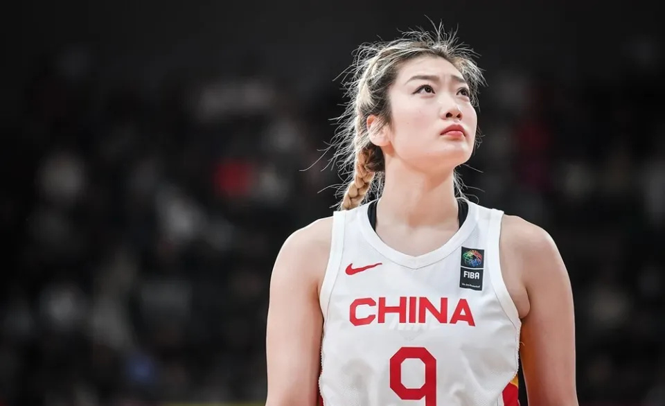 200万美金挖李梦！Project B砸钱，能否颠覆WNBA霸权？