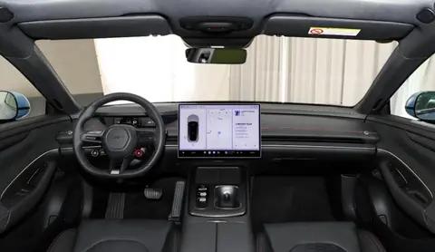 22万提了小米SU7，再开特斯拉，实测以后发现，根本不是一个档次