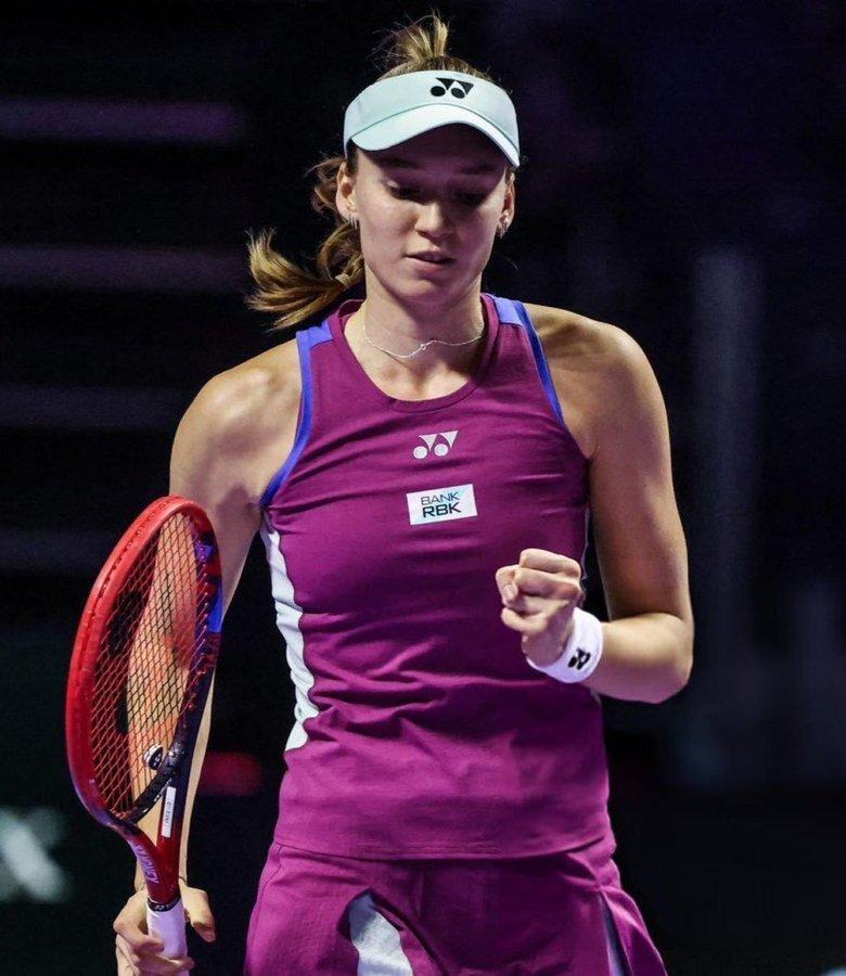 击败世界第一萨巴伦卡莱巴金娜夺年终赛首胜:很高兴自己有所进步