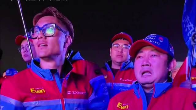 张雪机车WSBK葡萄牙站夺冠，中国摩托首获世界超级赛冠军