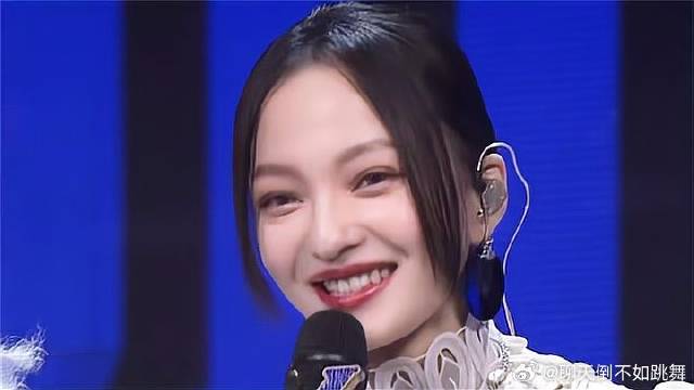 张韶涵带班那英 淘汰赛制让人压力山大，都是为了那姐！