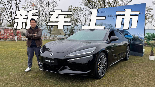 腾势Z9GT重庆上市，二代刀片和闪充上车，9分钟充饱1036km