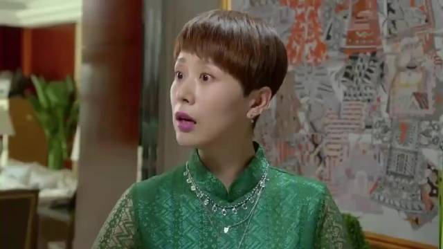 小别离：文洁穿旗袍，被丈夫女儿嫌弃，简直太滑稽了