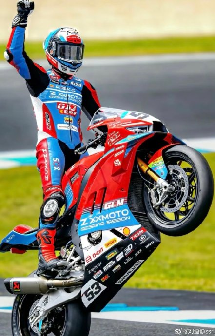 从修车学徒到世界冠军！张雪机车WSBK夺冠，创中国摩托历史