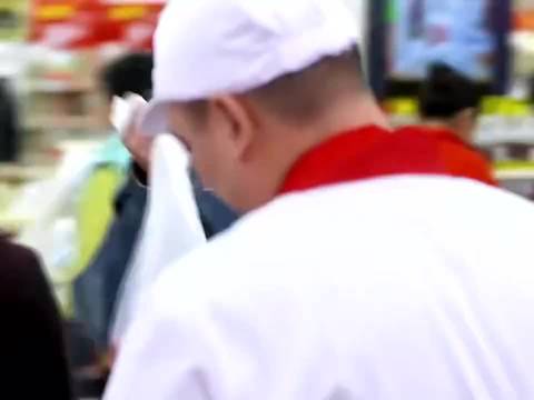 电视台来人的速度比经理还快，这经理太牛了