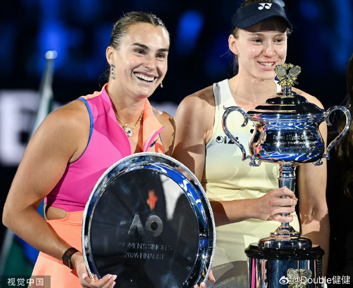 萨巴伦卡决赛中是如何化解观众干扰并赢得胜利的？