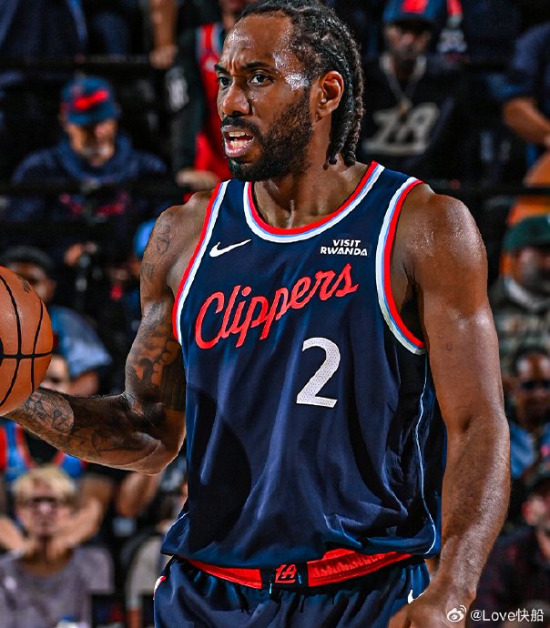 莱昂纳德连续多少场比赛得分超过20分，创造了什么纪录？