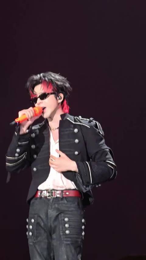 高清直拍 这衬衫可以呀 懂事