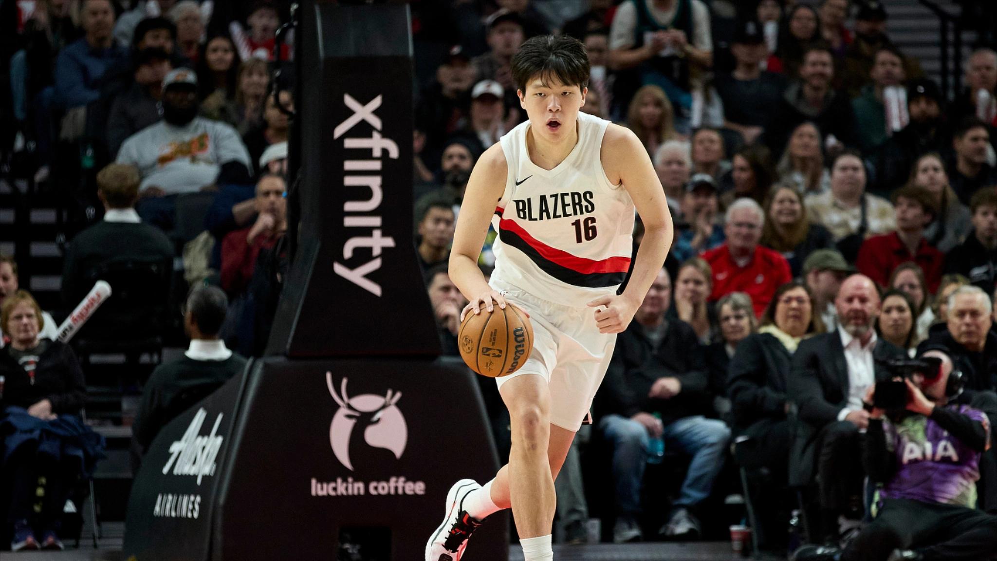 杨瀚森手臂血痕清晰可见,12.6秒决胜2+1杀死比赛!