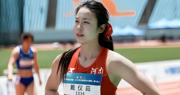 吴艳妮慌不？名记透露戴仪茹将转会 室内赛刚夺冠目标室外先破13秒